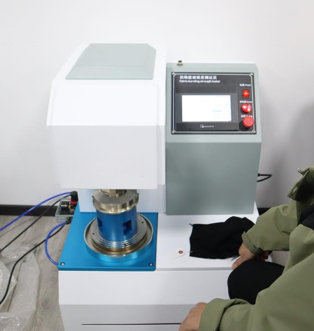 織物脹破儀：上海xx公司到訪上海誠衛(wèi)參觀考察設(shè)備